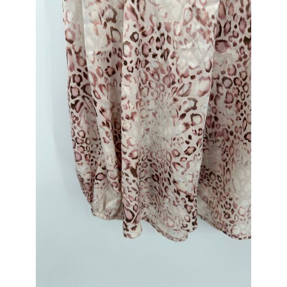 Ophelia Roe Top Women 1X Pink Cream Cheetah Print V-Neck Long Sleeve Blouse - Picture 3 of 7